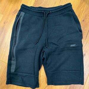 Nike Black Sweatshort